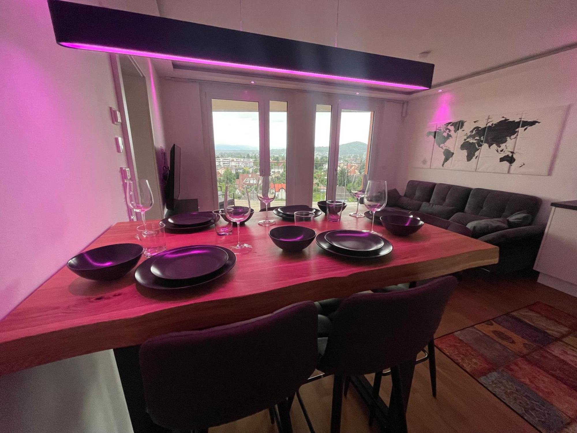 100 Qm Penthouse, Self-Check-In, 2 Parkplaetze Appartement Graz Buitenkant foto